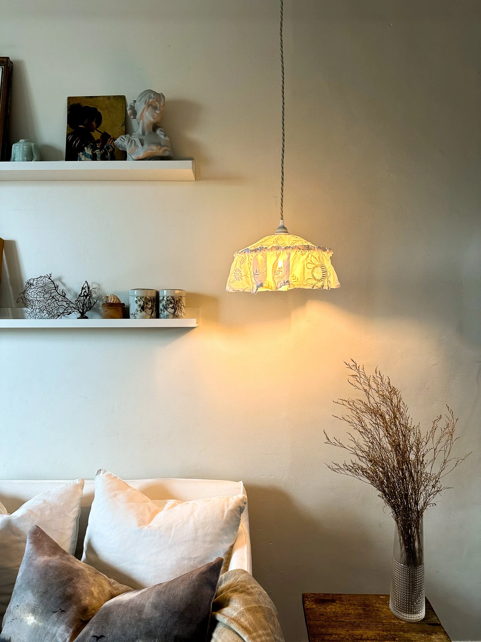 Hanging ceiling lamp online with cord